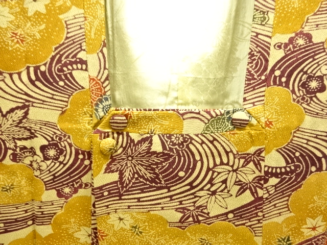  未使用品　流水に菊・楓模様道行コート